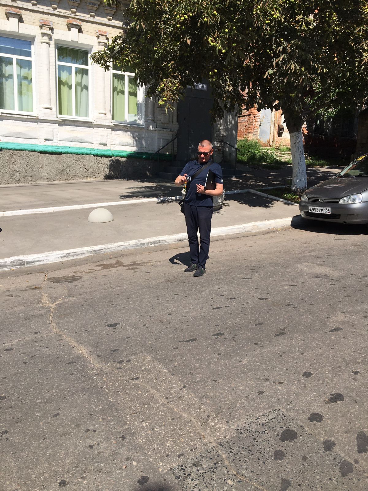Сотрудниками администрации Саратова проведен мониторинг состояния улично-дорожной сети города