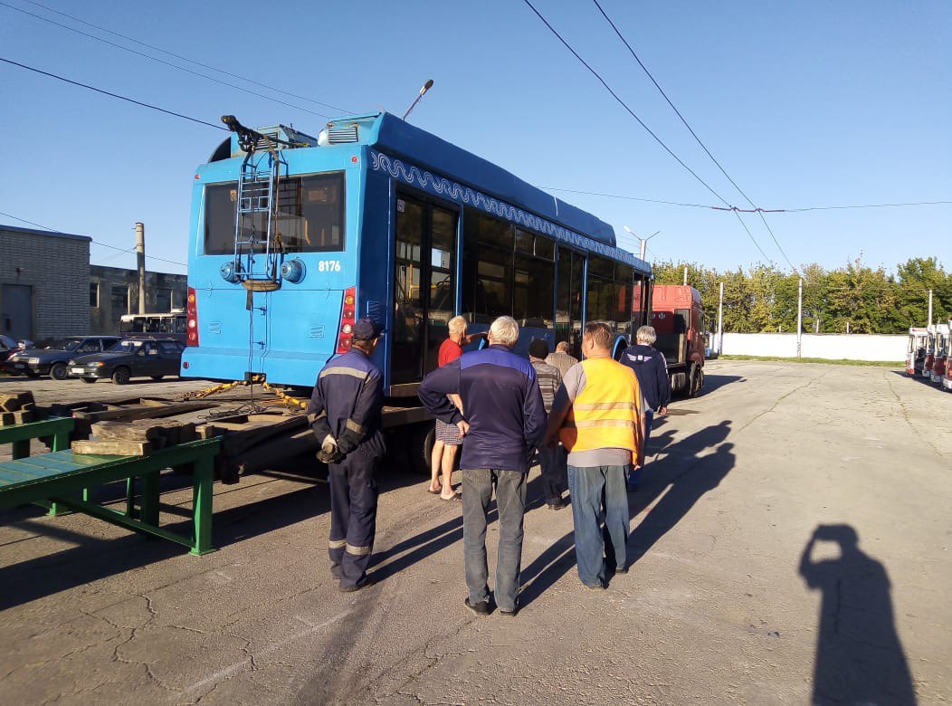 В Саратов прибыли еще три московских троллейбуса