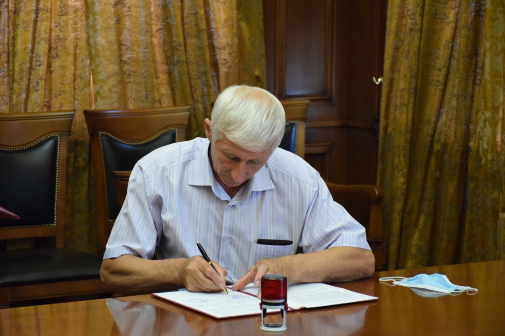Заключено соглашение о взаимном сотрудничестве с Новобурасским межрайонным лесопитомником