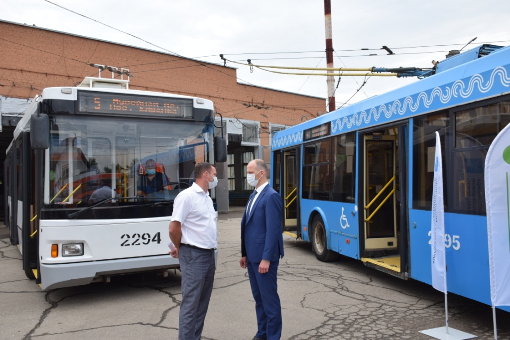 Сбербанк подключил электротранспорт Саратова к системе безналичной оплаты проезда 