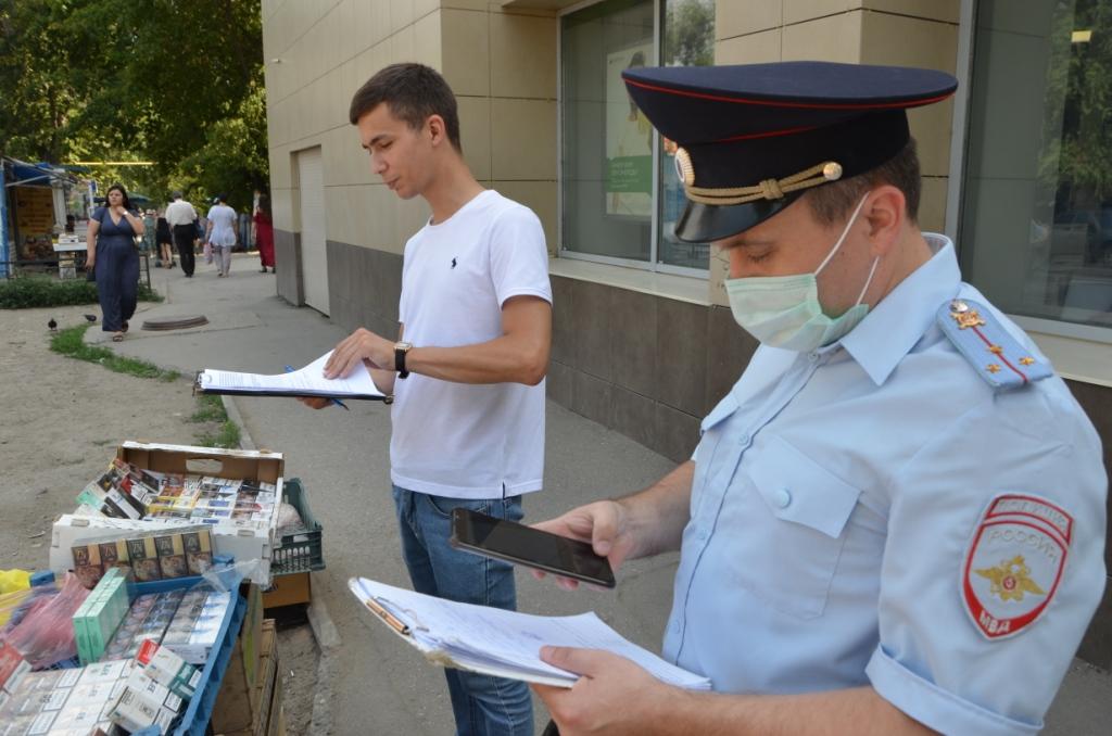 Сотрудники муниципалитета и правоохранители провели мероприятие по выявлению объектов несанкционированной торговли в Заводском районе