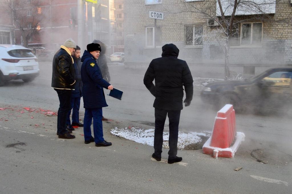 Комитет муниципального контроля провел выездное мероприятие в Октябрьском районе