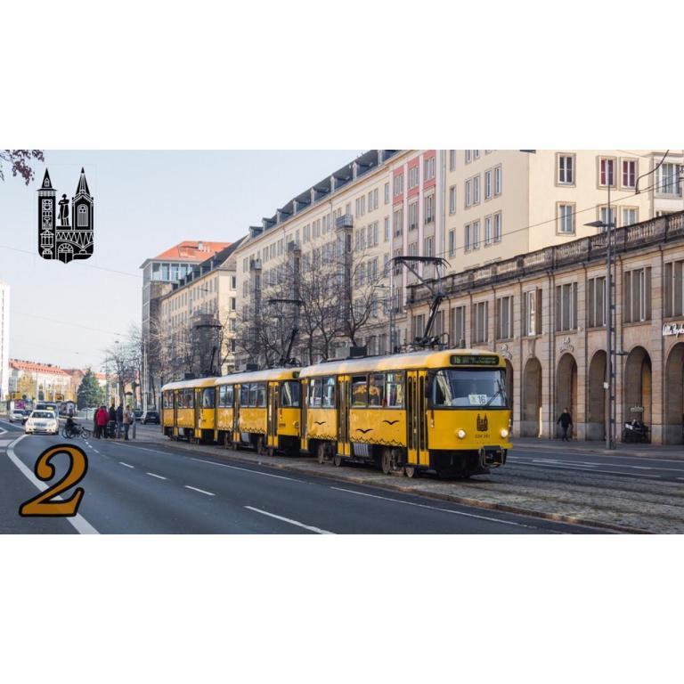 Михаил Исаев предложил саратовцам выбрать дизайн трамваев, которые прибудут в областной центр благодаря поддержке спикера Госдумы Вячеслава Володина