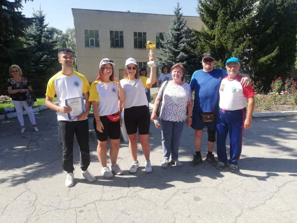 Команда города Саратова стала победителем 53-го областного  туристского слета работников образования