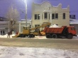 Продолжаются работы по уборке Кировского района от снега и наледи 