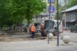 Ремонтировать тротуары Саратова вышли 423 рабочих