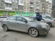 В центре Саратова выявлены факты незаконной парковки на тротуарах и зеленых зонах