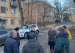 Глава администрации Заводского района провел встречу с жителями поселка Крекинг