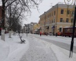 Продолжается очистка от снега улиц Волжского района