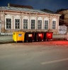 Во Фрунзенском районе началась установка баков для раздельного сбора отходов