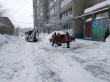  Управляющими компаниями Ленинского района продолжаются работы по очистке придомовых территорий и кровель домов от снега и наледи