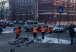 Продолжается расчистка улиц от снега и наледи в Октябрьском районе