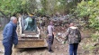 По поручению главы города Лады Мокроусовой организованы работы по вывозу мусора с несанкционированной свалки вблизи адресного ориентира «Лакокраска»