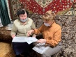 Елена Перепелицина участвует в решении проблемы протечки крыши в квартире ветерана ВОВ