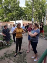 Глава администрации Ленинского района провела встречу с жителями дома № 4 по ул. Уфимцева