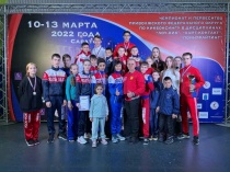 Саратовские спортсмены успешно выступили на окружных соревнованиях по кикбоксингу