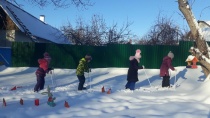 Воспитанники детских садов Волжского района осваивают лыжи