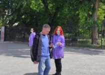 Волонтеры в Волжском районе продолжают информировать о проекте «Формирование комфортной городской среды»