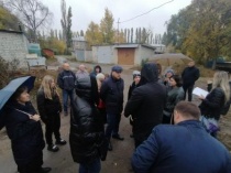 Глава Заводского района провел встречу с жителями микрорайона Саратовское ОПХ