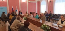 Глава администрации Заводского района провел встречу со старшими по домам