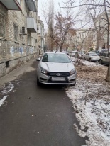 Продолжаются мероприятия по выявлению фактов нарушения правил парковки на территории Октябрьского района