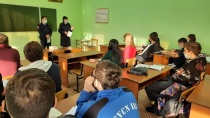 Полицейские Саратова посетили учебные заведения Ленинского района в рамках акции «Студенческий десант»