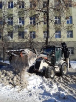 В Заводском районе в активном режиме ведется работа по уборке и вывозу снега