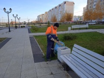 На территории Кировского района продолжаются мероприятия по очистке улично-дорожной сети