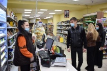 В сетевых магазинах выявили нарушителей масочного режима