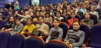 Учащиеся Гагаринского административного района посетили новогоднее представление