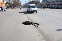 В Саратове проводится мониторинг тротуаров, отремонтированных в прошлом году