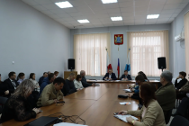 В комитете по ЖКХ прошло совещание с представителями управляющих компаний В комитете по ЖКХ прошло совещание с представителями управляющих компаний