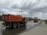 Продолжаются работы по благоустройству Продолжаются работы по благоустройству