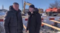 Глава города Михаил Исаев провел выездное совещание на стройплощадке путепровода по Сокурскому тракту