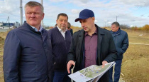 Глава города Михаил Исаев проверил ход работ по созданию парка Свободы