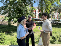 Полицейские и дружинники предупредили саратовцев о мошенниках