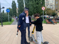 Движение СИМ на пешеходных зонах не допускается