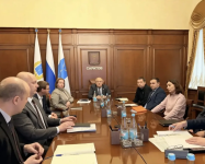 Игорь Молчанов провел рабочее совещание по развитию Городского парка