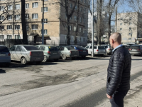 Заместитель главы по благоустройству Октябрьского района провел объезд района