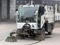 Работы по благоустройству продолжаются Работы по благоустройству продолжаются