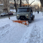 Продолжаются мероприятия по уборке города от снега и наледи