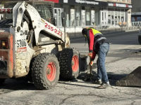 В городе продолжается текущий ремонт дорог В городе продолжается текущий ремонт дорог