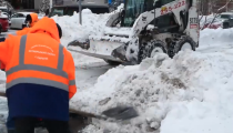 За сутки с улиц города вывезено более 22 тысяч кубических метров снега