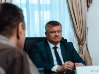 Глава города Михаил Исаев провел личный прием граждан Глава города Михаил Исаев провел личный прием граждан
