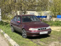 Машинам не место на зеленой зоне