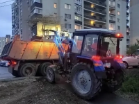 Продолжаются работы по благоустройству