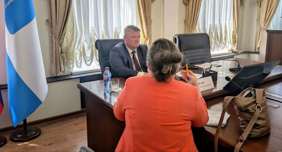 Глава города Михаил Исаев провел личный прием граждан 