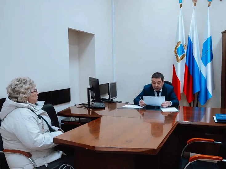  Первый заместитель главы администрации города Максим Сиденко провел личный прием граждан