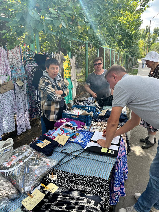 Продолжаются рейды против нелегальной торговли