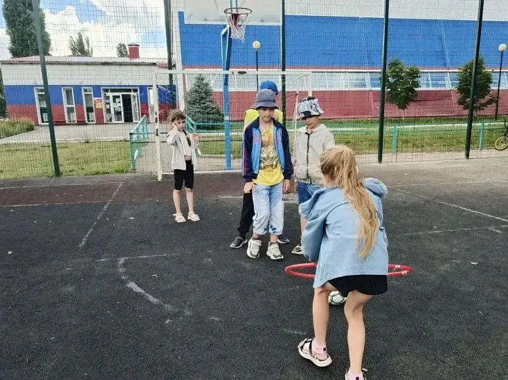 «Дворовый тренер» в Октябрьском районе